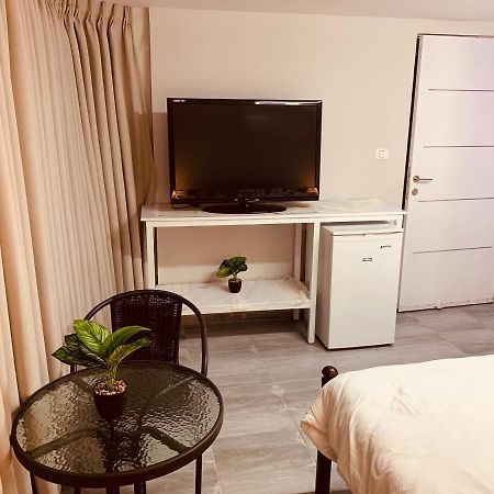 Apartamento מיאר אירוח דרוזי Maghār Exterior foto